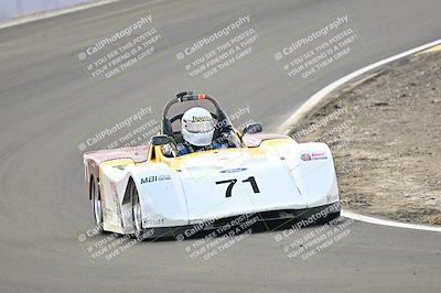 media/Jan-26-2025-CalClub SCCA (Sun) [[cfcea7df88]]/Group 6/Race/